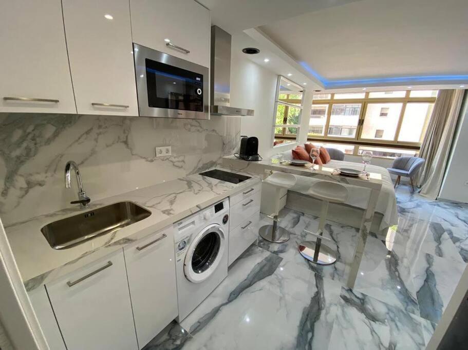 La Brisa Del Marino Apartment มาร์เบยา ภายนอก รูปภาพ